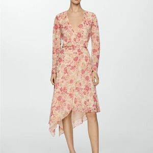 Mango wrap Floral dress with asymmetrical hem xs amazing condition